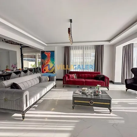 别墅 Galaxy In 费特希耶